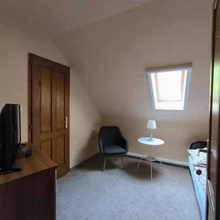 Bed & Breakfast Korona Panzio