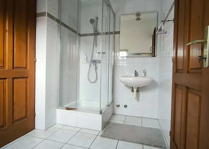 Korona Panzio Отель типа 