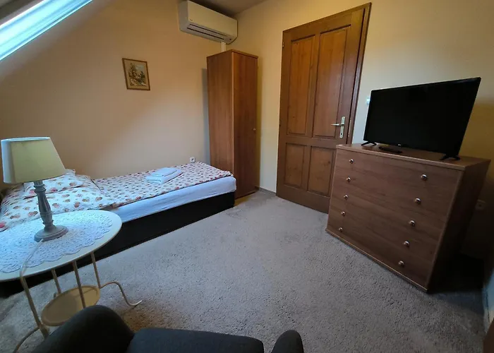 Korona Panzio Балатонберень