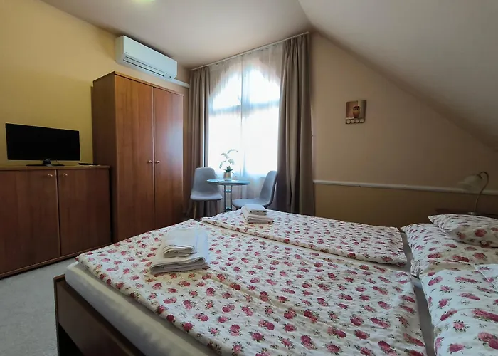 Bed & Breakfast Korona Panzio
